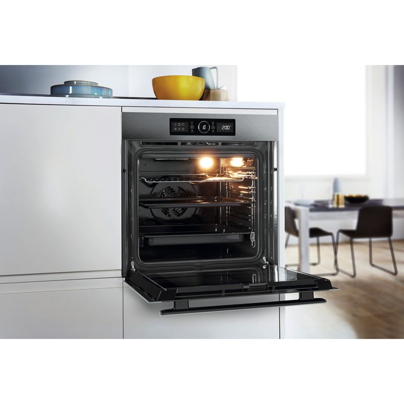 Whirlpool Horno Encastre AKZ9 6270 IX Eléctrico A + Lifestyle perspective open