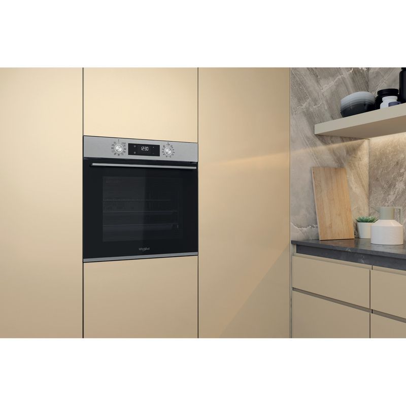 Whirlpool Horno Encastre OMK58HU1X Eléctrico A + Lifestyle perspective