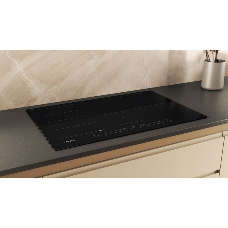 Whirlpool Encimera WF S1577 CPNE Negro Induction vitroceramic Lifestyle perspective